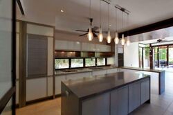 Ocean Drive (D4), Detached #556200341